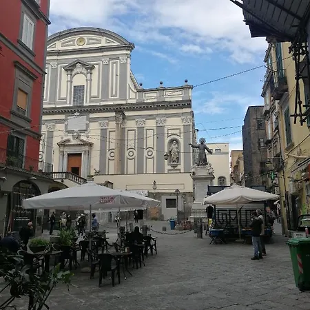 San Gaetano Bed Napels